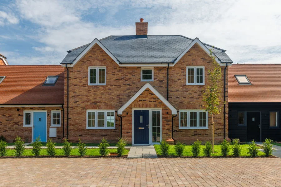 Plot 1 exterior – front